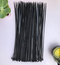 Load image into Gallery viewer, 50 Pack Black Plastic Cable Ties 250mm×3.6mm Heavy Duty Strong Nylon Premium
